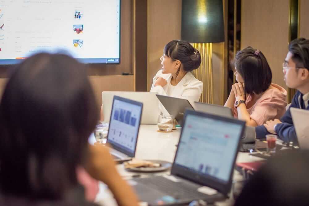 บรรยากาศการสอนแบบกรุ๊ปนำเข้าสินค้าจีน